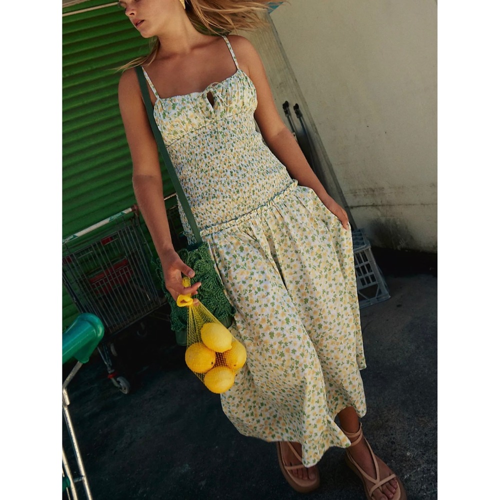 A16 Free People Aint She A Beaut Midi Dress Yellow Floral Smocked‎ Bodice Large